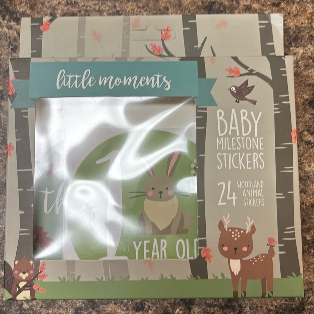 Baby month stickers *missing month 1,2,4,5